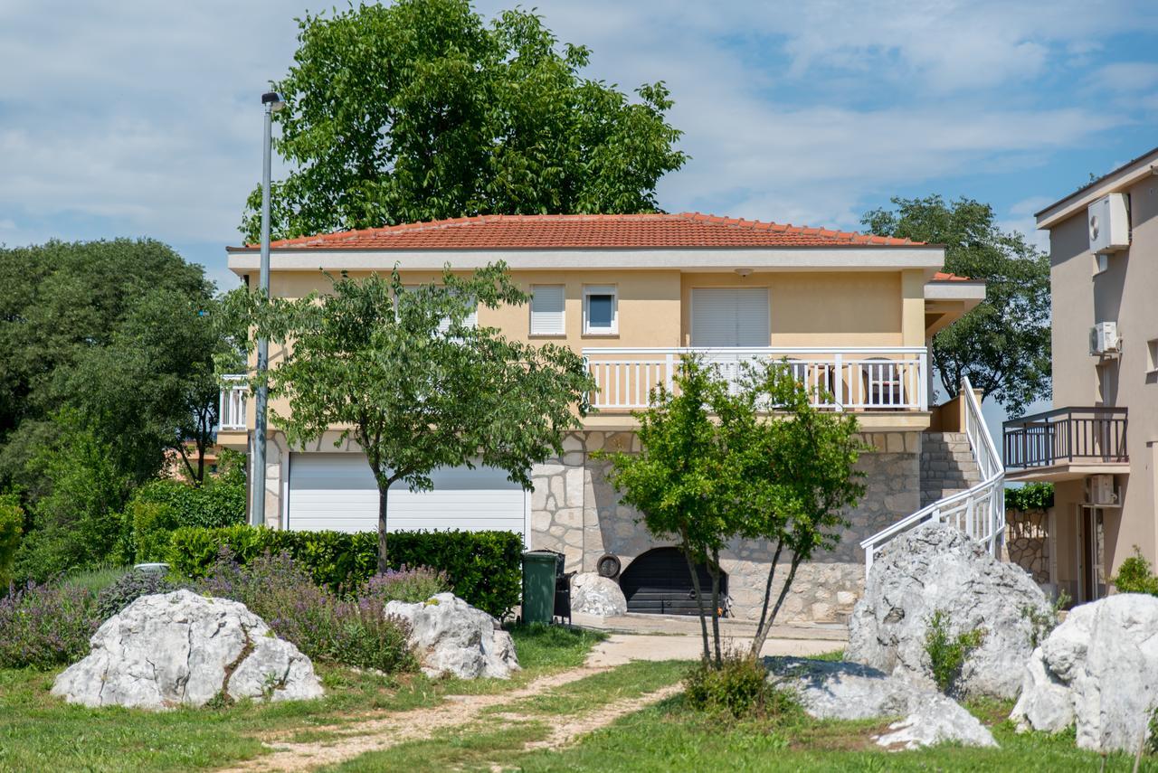 B&B Villa Ellena เมจูโกเรีย ภายนอก รูปภาพ
