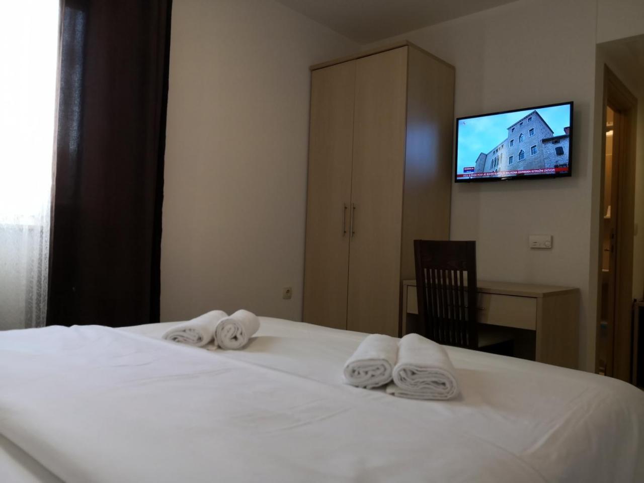B&B Villa Ellena เมจูโกเรีย ภายนอก รูปภาพ